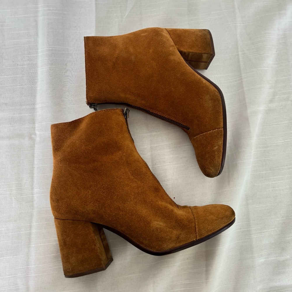 Madewell The Amalia Zip Boot in Suede Size 6.5